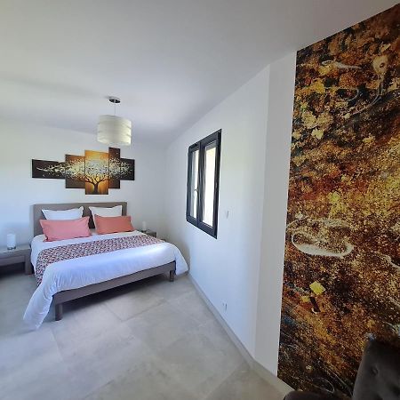 Mas Des Fugueyrolles Bed & Breakfast Cavaillon Exterior photo